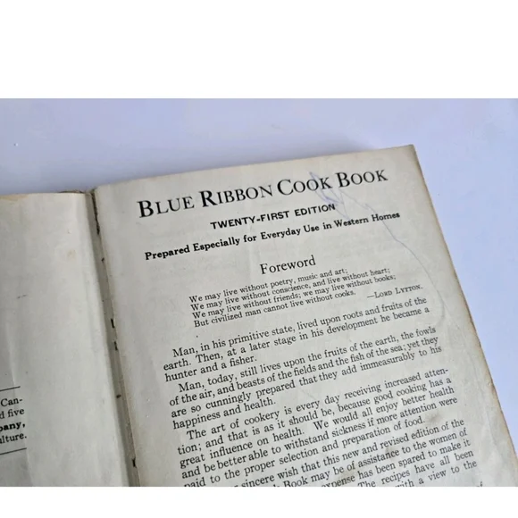 Blue Ribbon Cook Book Vintage Cookbook - Picture 5 of 7